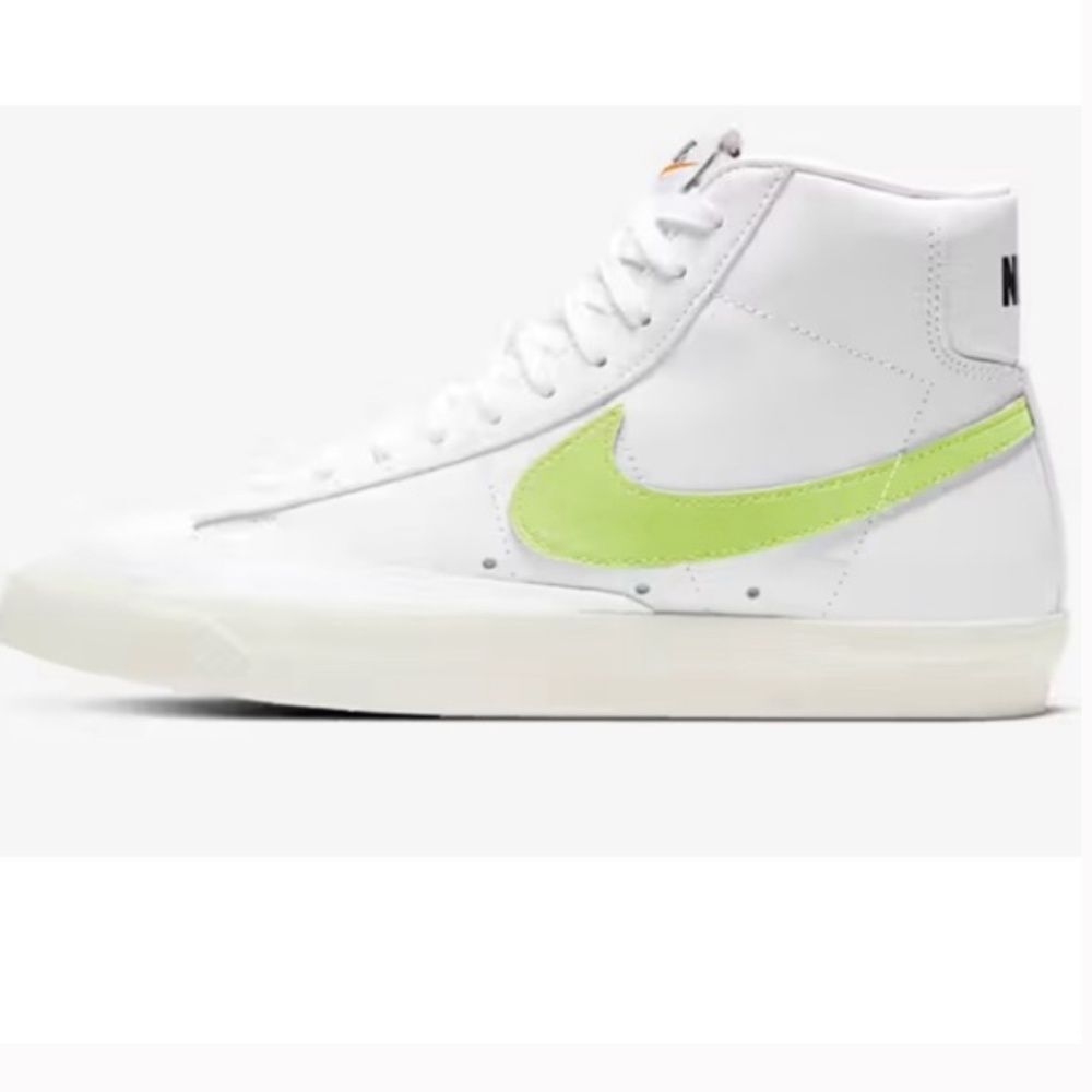 Nike Blazer Mid '77 Neon Green Sneakers Size 10.5